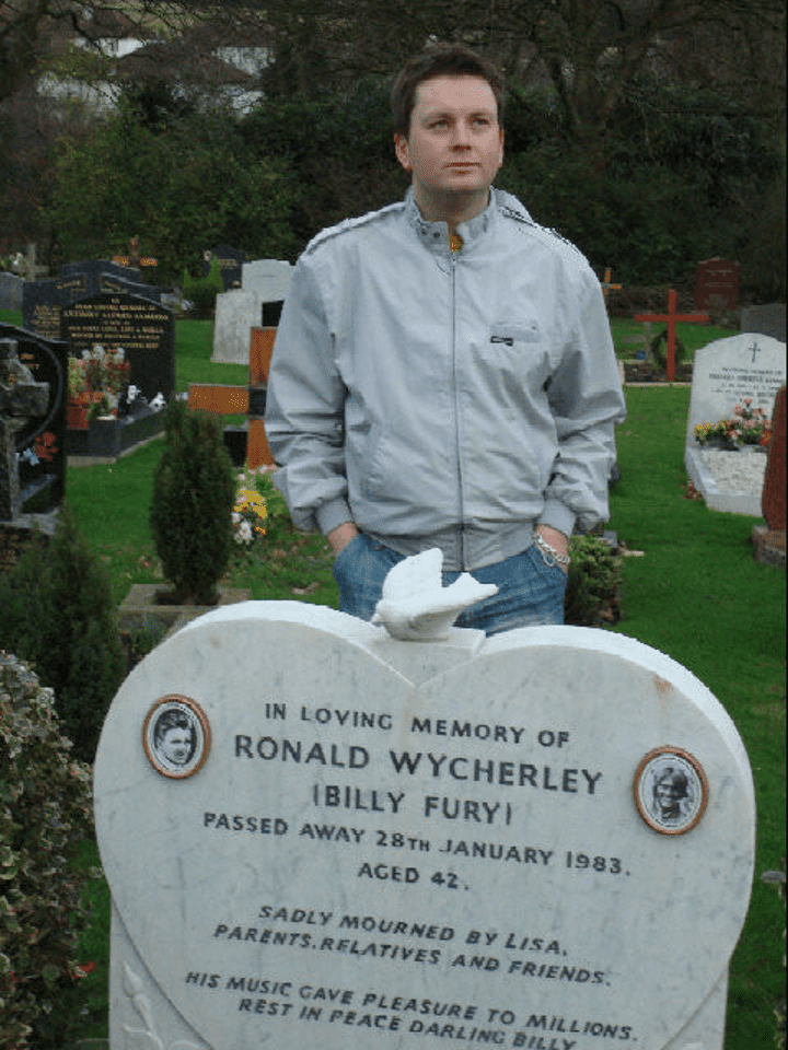 Billy Fury, the artist, the statue and I